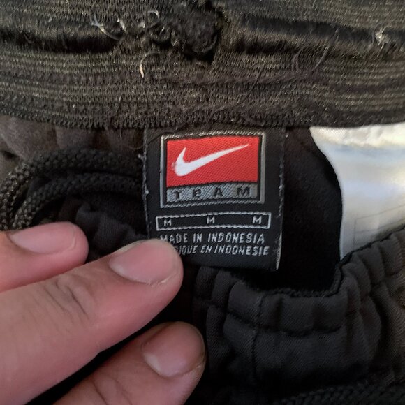 Nike Retro/Vintage Men's Sweatpants - Picture 3 of 3